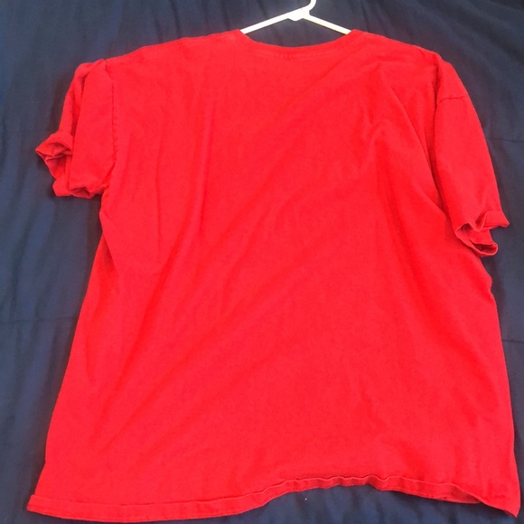 Red Vans textured shirt - Picture 2 of 2
